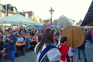 Einmarsch auf den Marktplatz