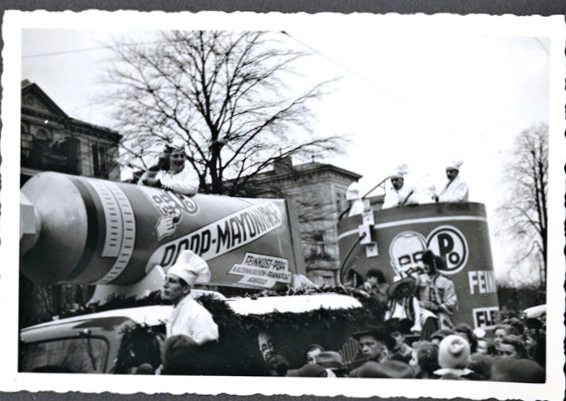 Rosenmontagsumzug 24.02.1952 in Hamburg